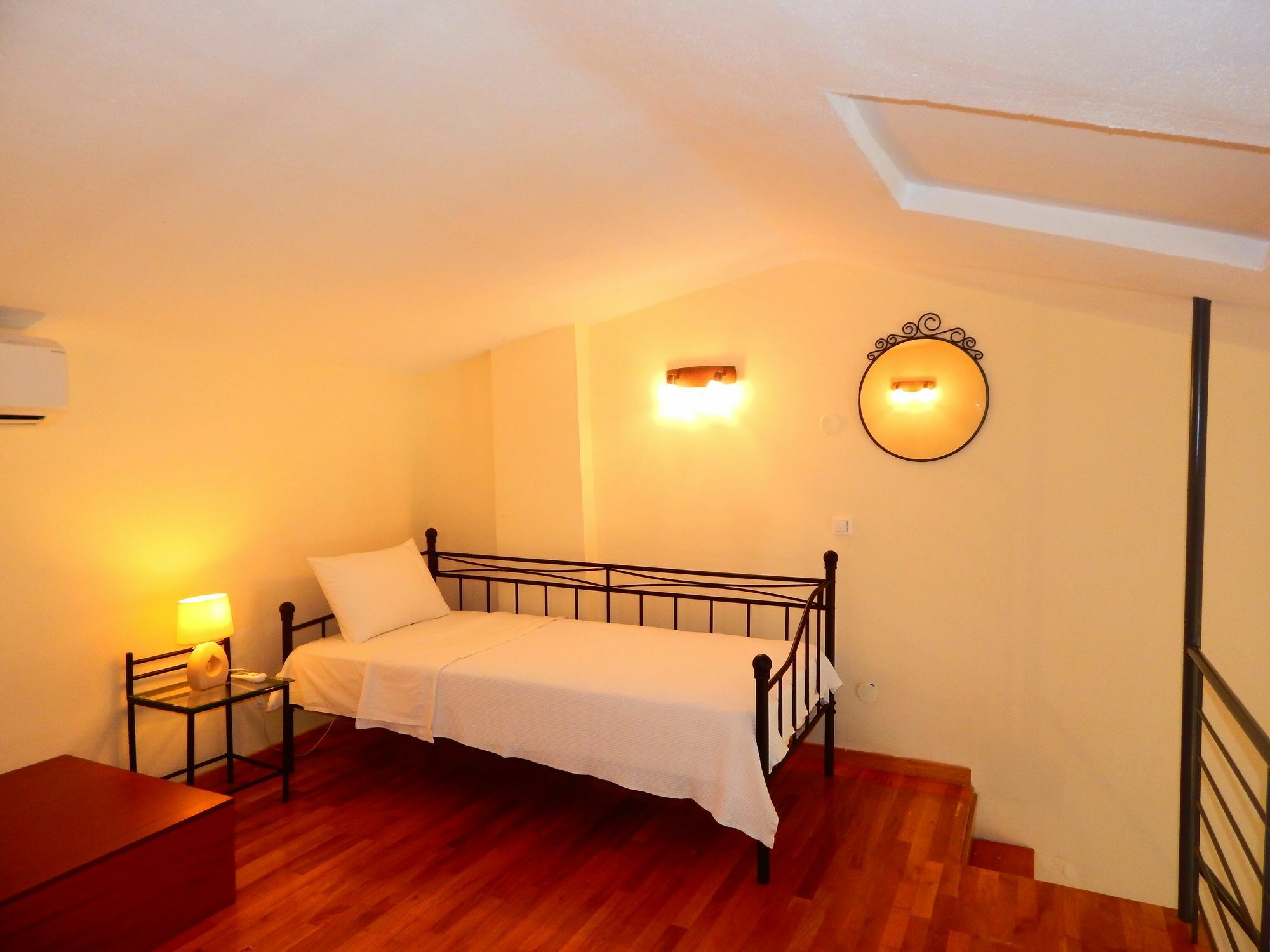 Kripis Studio Paliouri Ngoại thất bức ảnh
